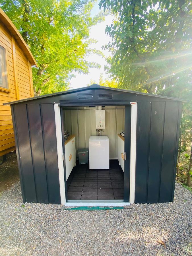 Camping Oliana Exterior photo