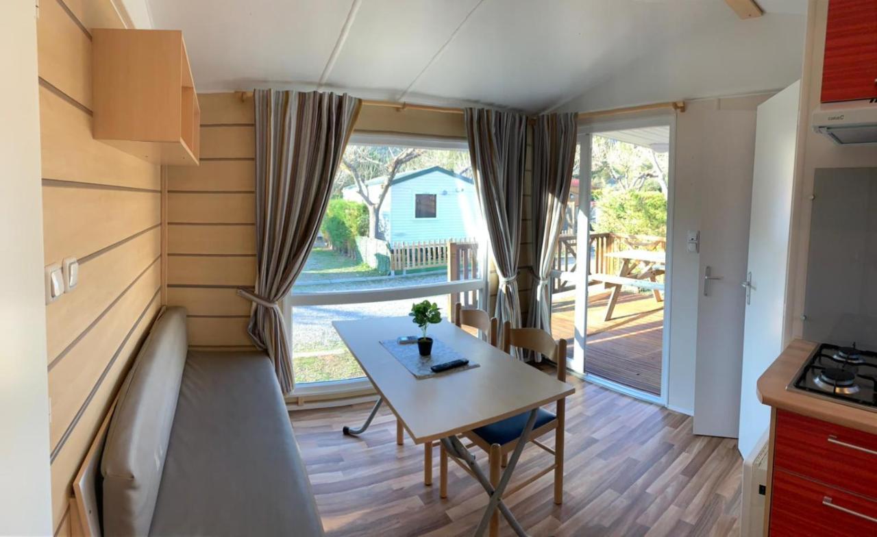 Camping Oliana Exterior photo