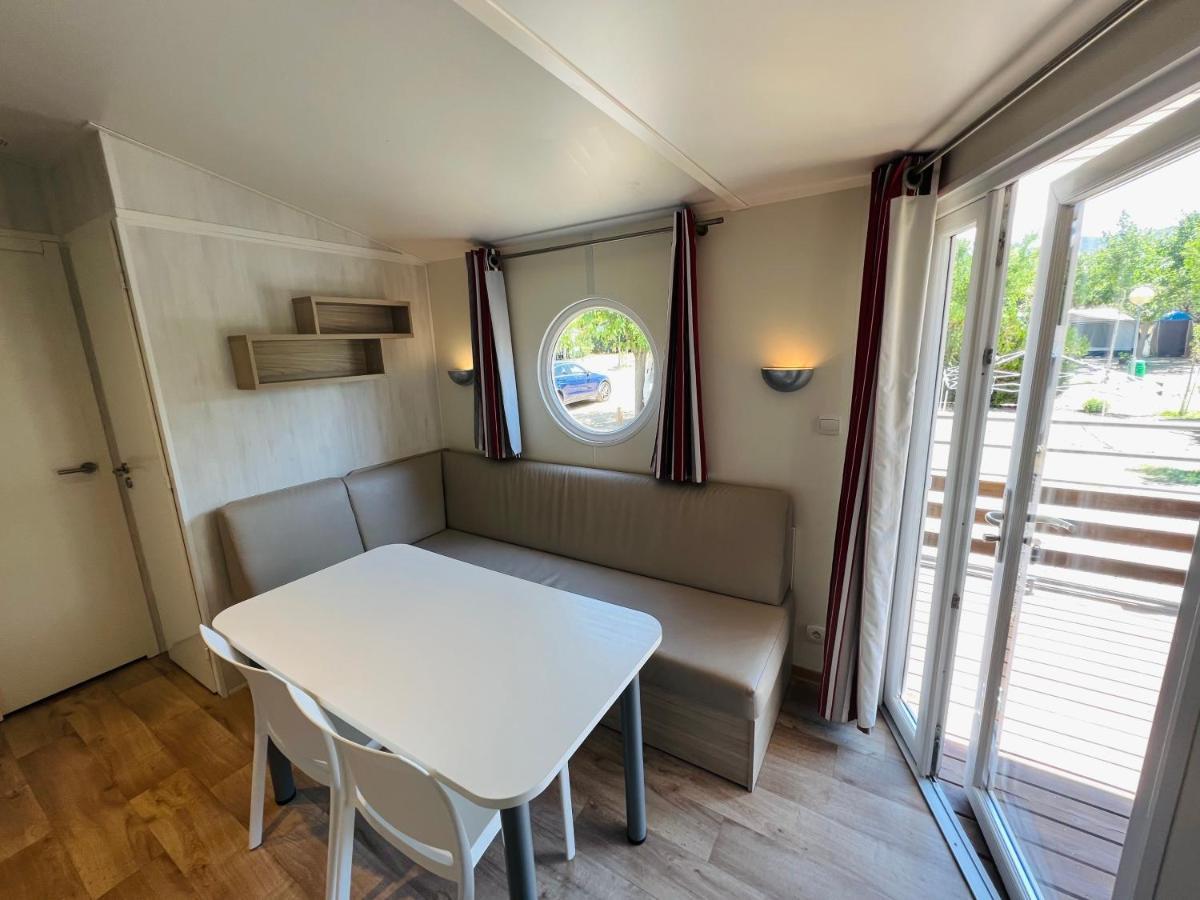 Camping Oliana Exterior photo