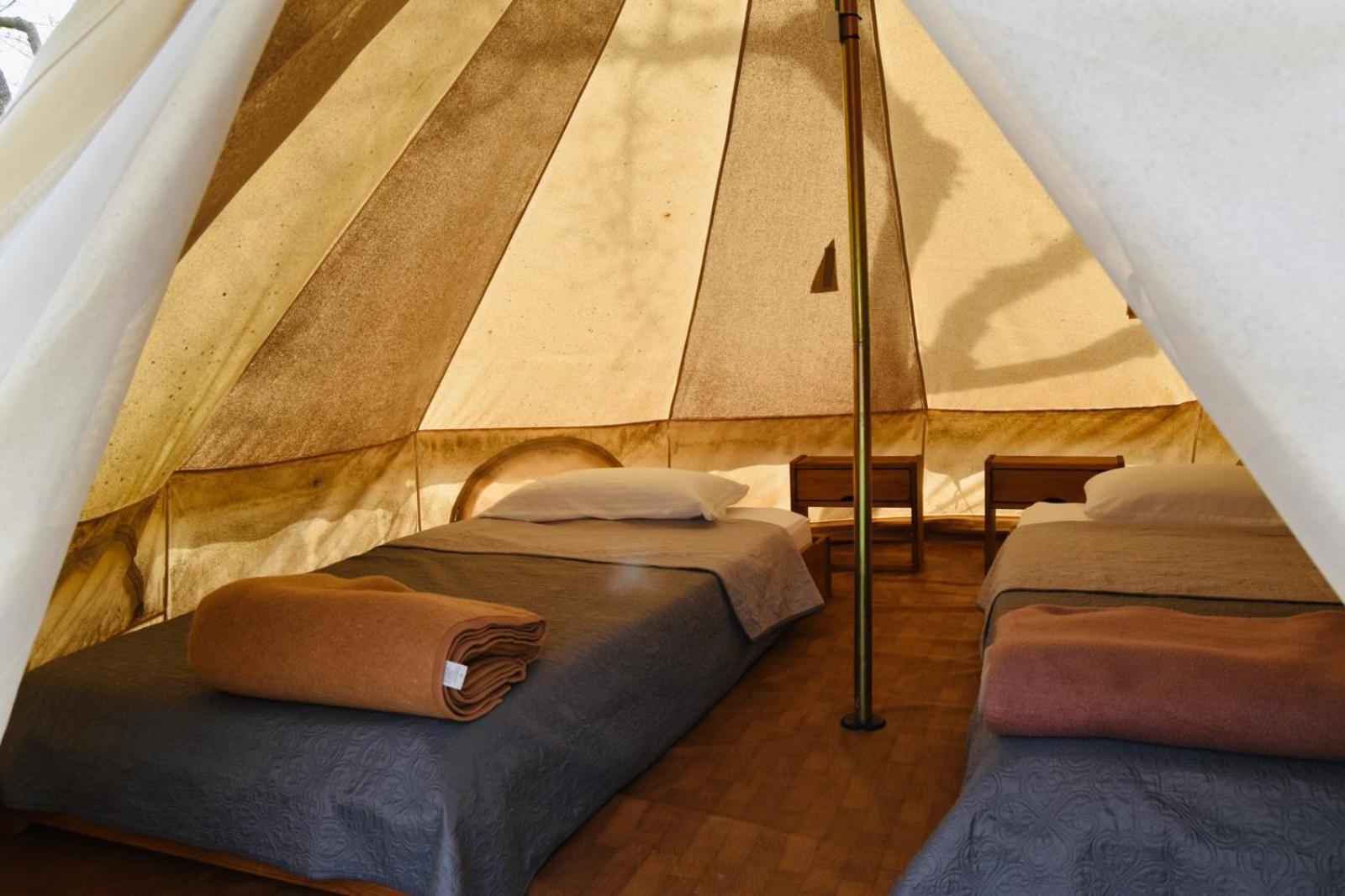 Camping Oliana Exterior photo