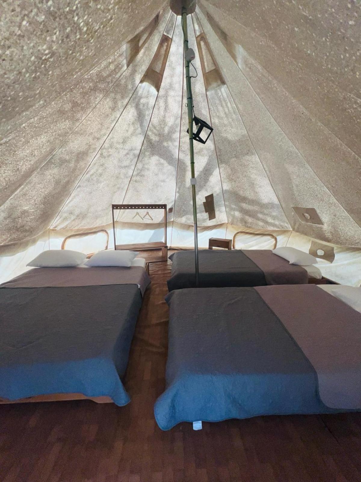 Camping Oliana Exterior photo